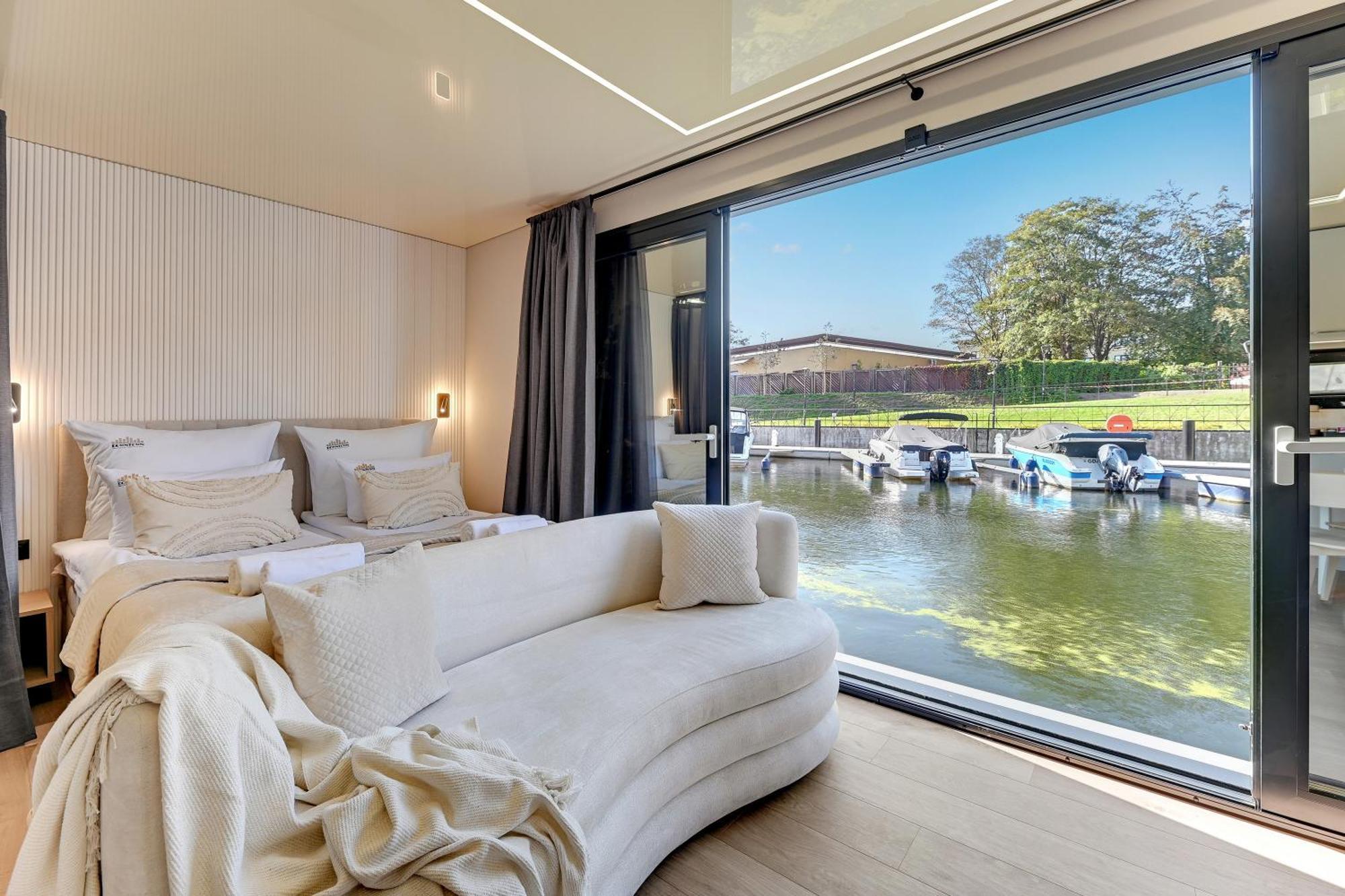 Domy Na Wodzie - La Mare Motlava Houseboats With Sauna By Downtown Apartments กดัญสก์ ภายนอก รูปภาพ