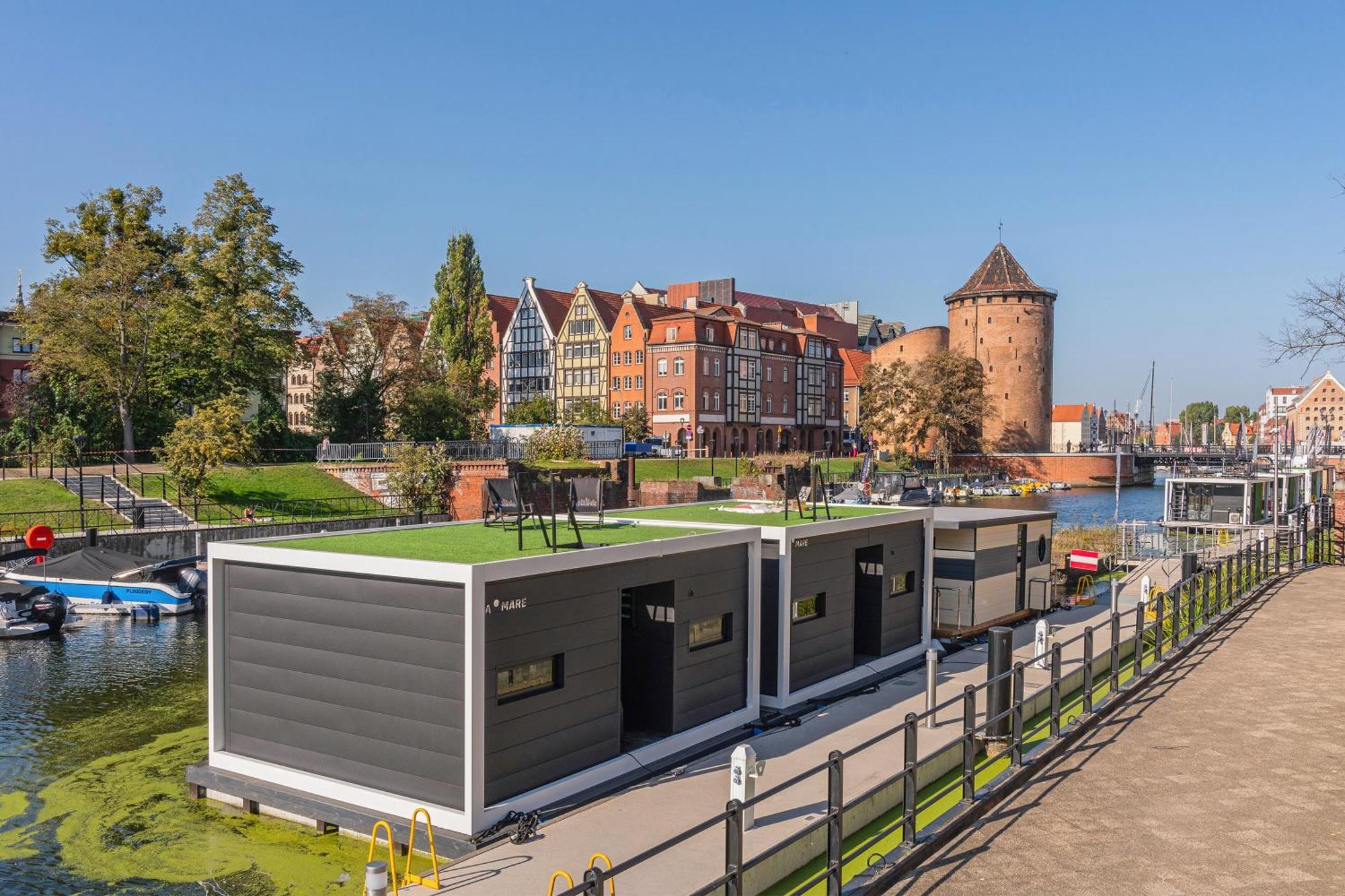 Domy Na Wodzie - La Mare Motlava Houseboats With Sauna By Downtown Apartments กดัญสก์ ภายนอก รูปภาพ