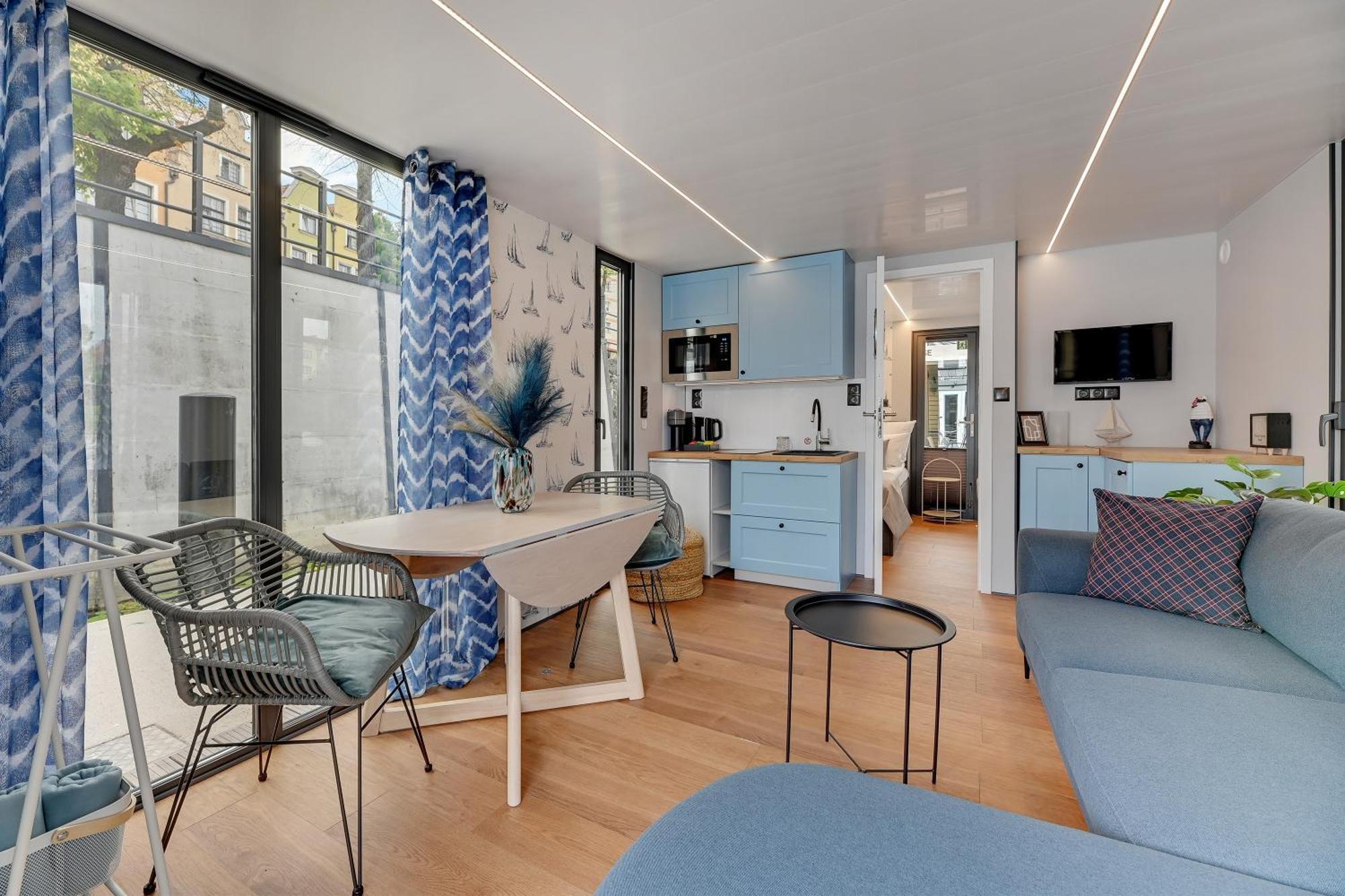 Domy Na Wodzie - La Mare Motlava Houseboats With Sauna By Downtown Apartments กดัญสก์ ภายนอก รูปภาพ